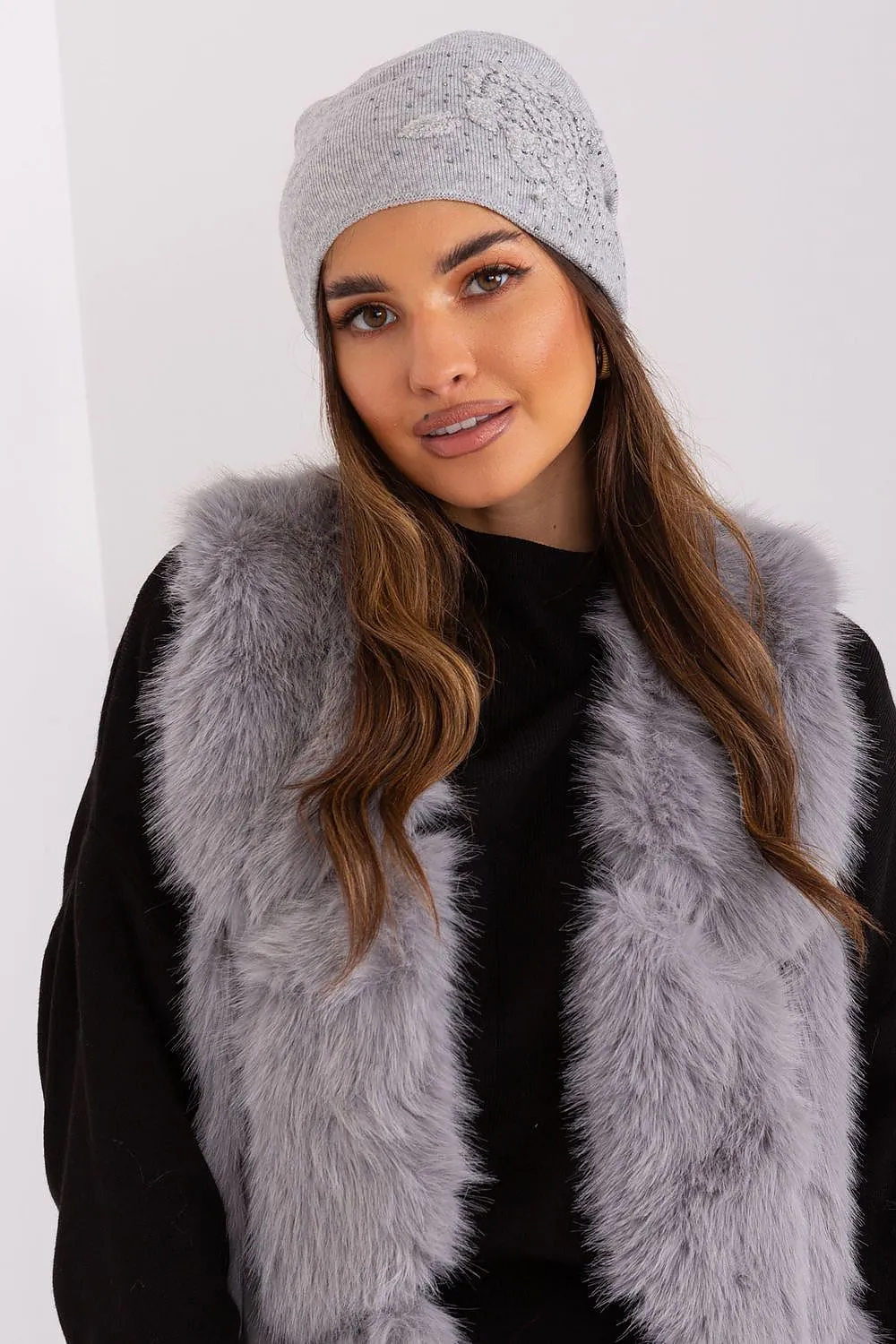 Women's beanie hat with cashmere