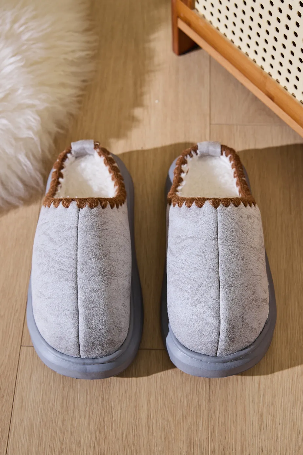 Women's Cozy Thermal Faux Fur Platform Slippers with EVA and Fluff Insulation | Soft Round Toe Design
