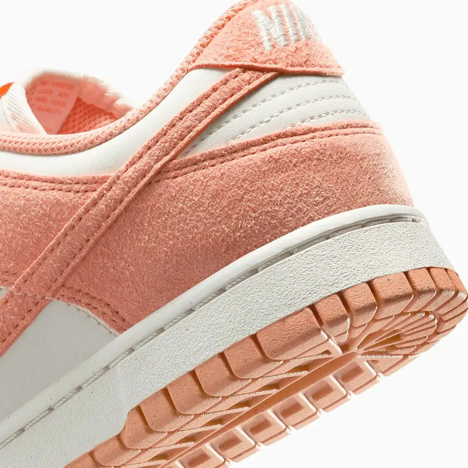 Women's Dunk Low "Apricot Agate"