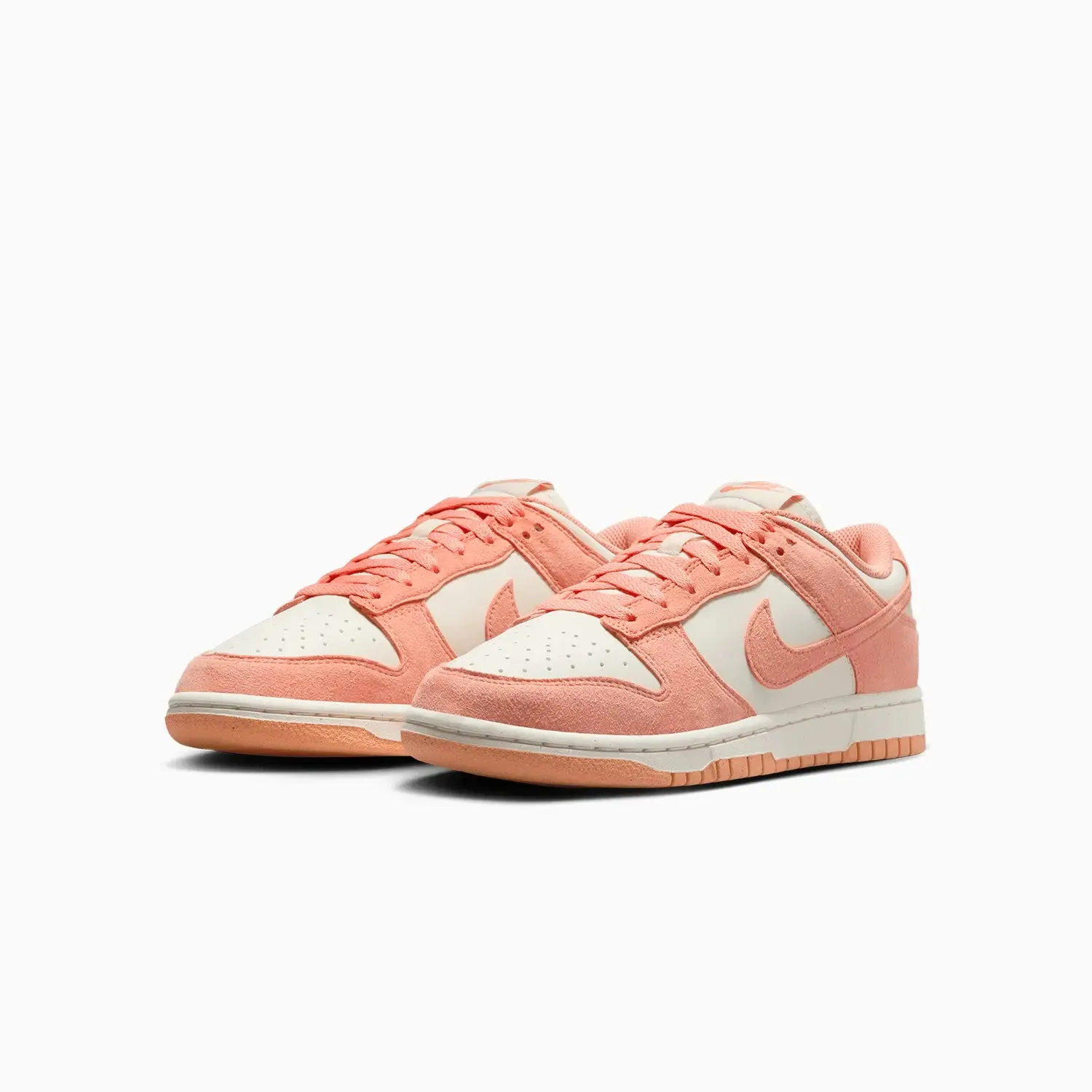 Women's Dunk Low "Apricot Agate"
