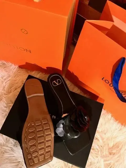 Women's Fashion Design Flat Sandals