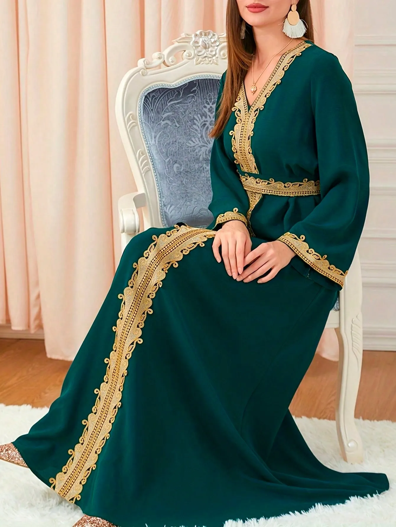 Women's Floral Embroidery Lapel Collar 3/4 Sleeve Dress