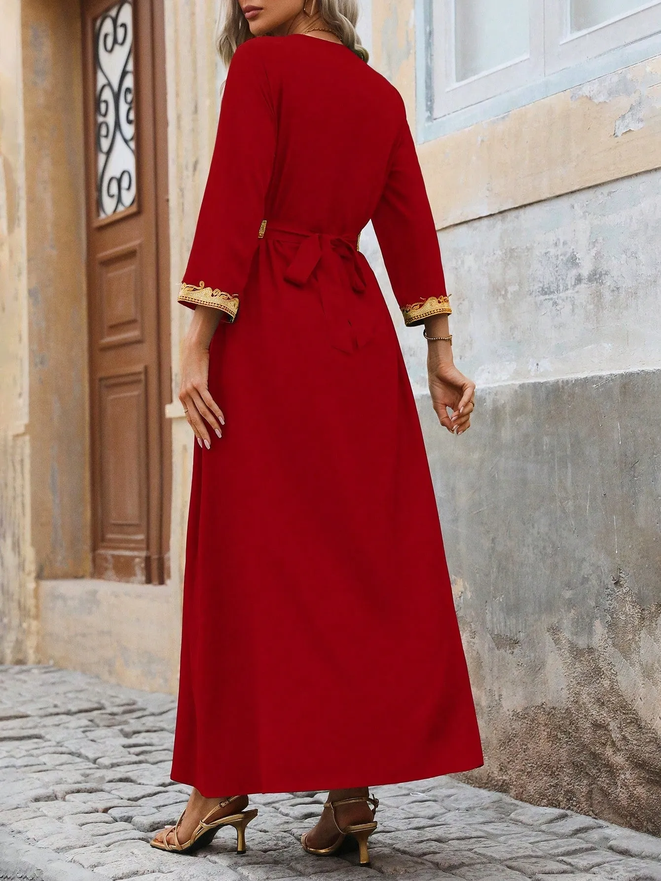 Women's Floral Embroidery Lapel Collar 3/4 Sleeve Dress