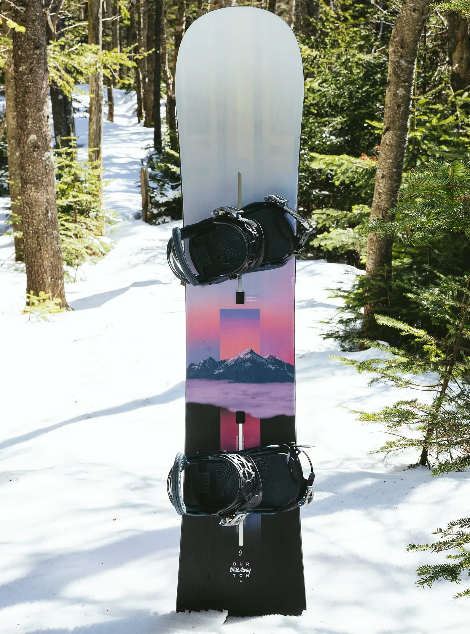 Women's Hideaway Flat Top Snowboard 2023
