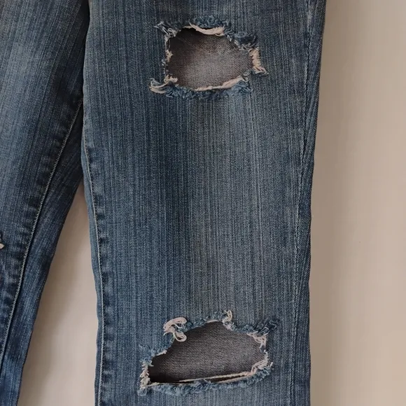 Women's Vintage Y2K Distressed Ripped Denim Flared Boot cut Medium Wash Jeans