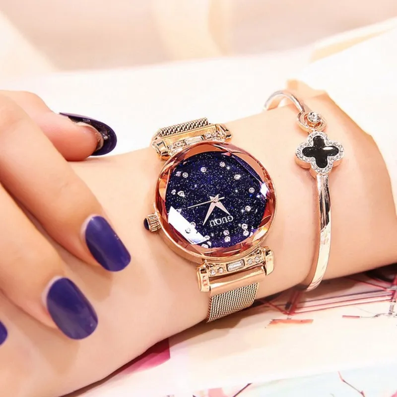 Women's Watch Full of Shining Stars Pattern large dial leather strap elegant watch