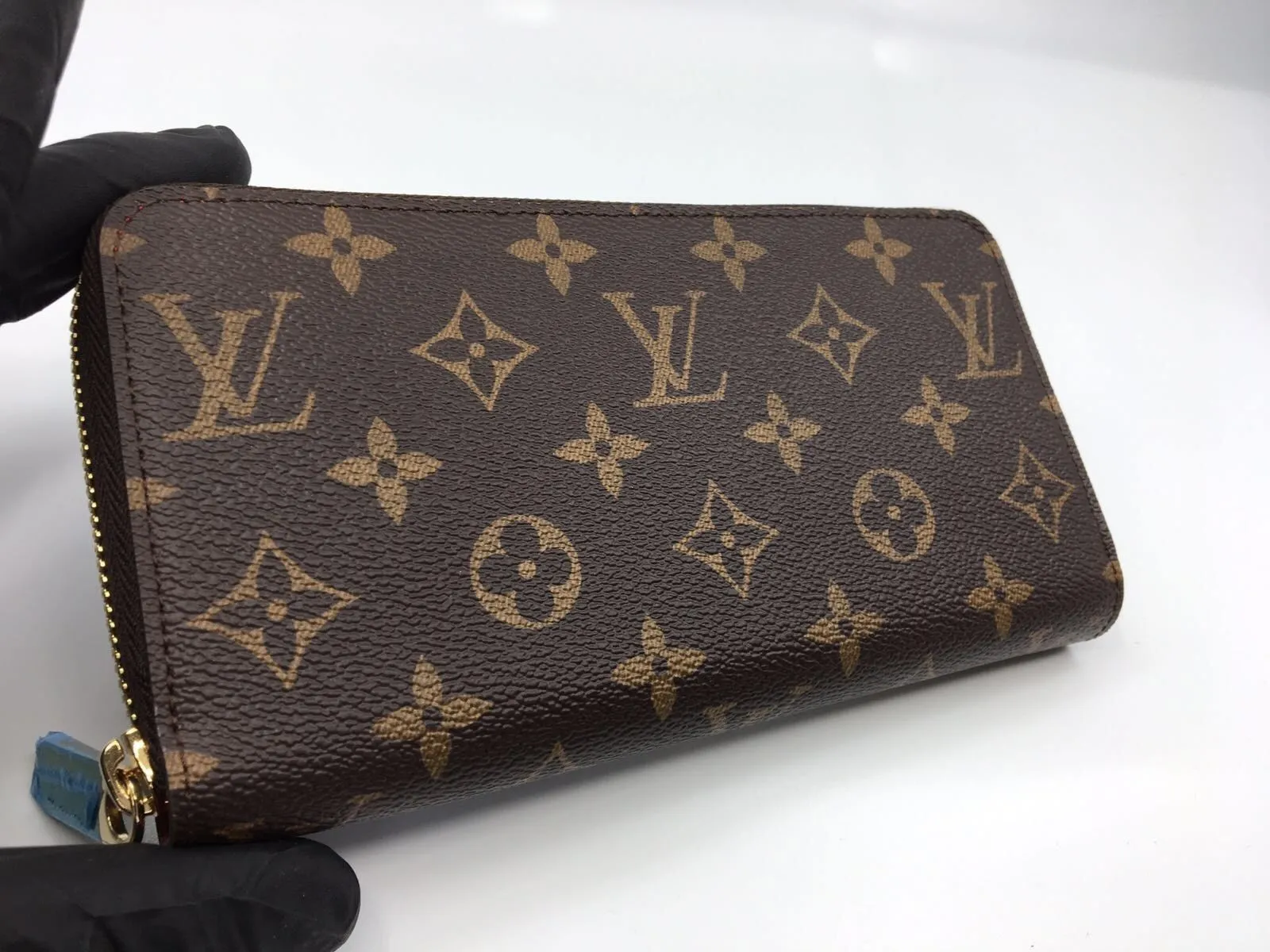 Zippy Wallet Monogram Canvas Red Lining